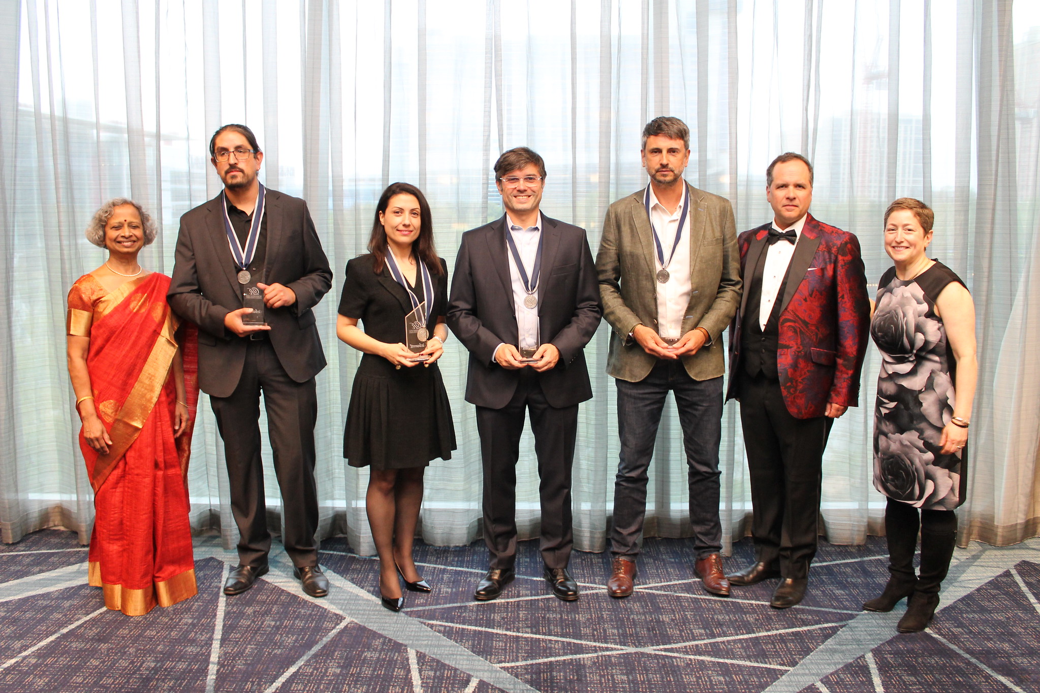 Piñera valora premio otorgado al país por manejo de la pandemia:"Fueron tiempos duros y exigentes, pero con una gratificación invaluable"