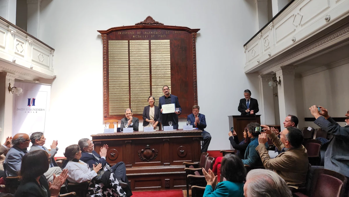 Ingeniería que salva vidas: Leonardo Basso recibe prestigioso premio por ‘acciones distinguidas’